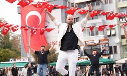 Davul zurna sesleri yükseldi, 41 kişi zeybek oynadı