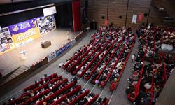 Saliha Erdim, Çayırova'da aile ve manevi değerleri anlattı