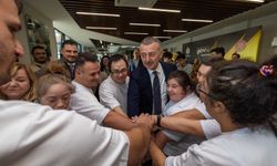 Başkan Büyükakın’dan Gençlere Kariyer Tavsiyesi: “Hata Yapmaktan Korkmayın”