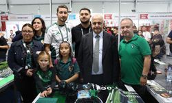 Kitap Fuarı'nda Kocaelispor standına ziyaretçilerden ilgi