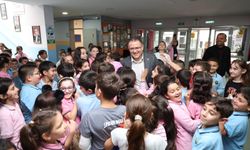 Başkan Gökçe, Öğrencileri Yalnız Bırakmıyor