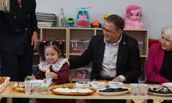 Başkan Gökçe, Eğitimin ve Öğrencilerin Yanında