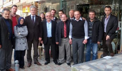 Ellibeş,gençlerle esnafı gezdi