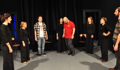 Genç sahne oyuncuları Midas’ın Kulakları’nı oynayacak