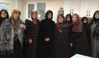 iHH gönüllüleri kahvaltıda buluştu