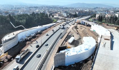 Başiskele Kavşağı’nın Silueti Ortaya Çıkıyor