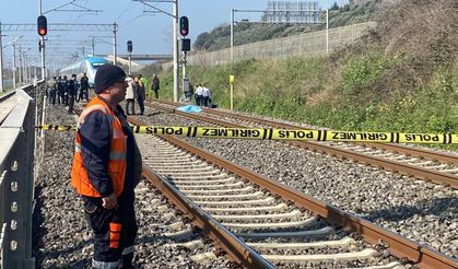 YHT Hattına Giren Kişi Trenin Altında Can Verdi!
