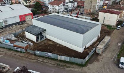 Başiskele'de 'Genc-i Âlâ Kapalı Spor Salonu' yükseliyor