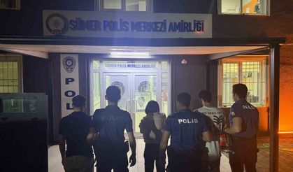 Sakarya'dan Kocaeli'ye Gelen Araçta Uyuşturucu Ele Geçirildi: 3 Gözaltı