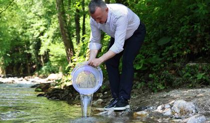Kocaeli Sularına 50 Bin Kırmızı Benekli Alabalık Dopingi