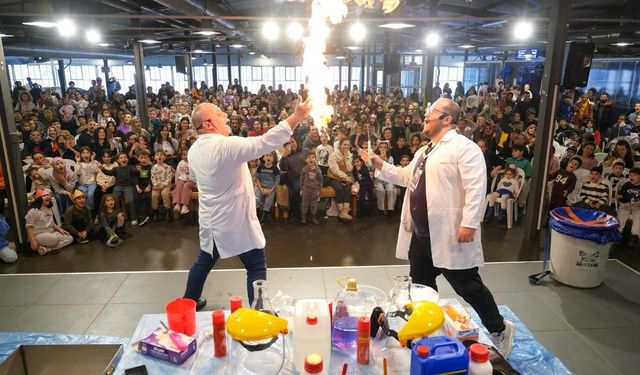 105 Bin Ziyaretçi, “Okula Bi’ Mola’da” Bilimle Buluştu