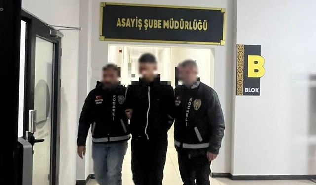 Kocaeli'de Otoparkta Çıkan Kavgada Arkadaşını Öldüren Zanlı Tutuklandı