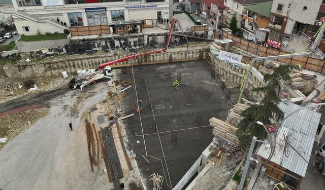 Dilovası Kent Meydanı projesinin temeli atıldı