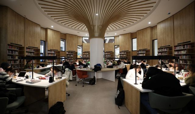 Alev Alatlı Kütüphanesi, Gençlerin Göz Bebeği Oldu