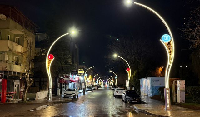 Şehit Ergün Köncü Caddesi Işıl Işıl