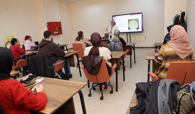 Tarım Akademisi İlk Mezunlarını Verdi