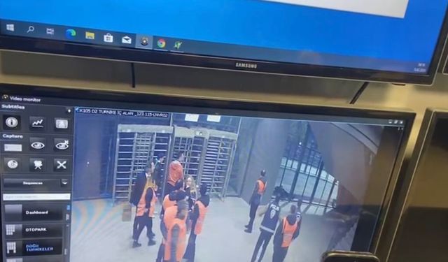 Genç taraftarın tribünden düştüğü anlar kamerada