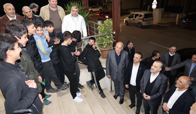 Muş'lular Protokolü İlahilerle Karşıladılar