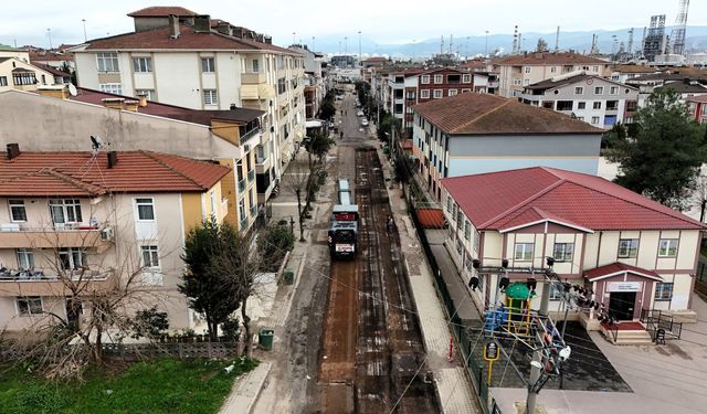 Körfez Petkimliler Caddesi’nde Yoğun Tempo