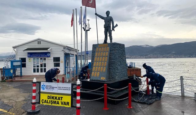 Körfez Şehitler Anıtı’nda Bakım Çalışması