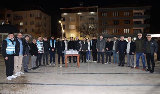 Söğüt ve Okudan, Teravih Sonrası Vatandaşla Buluştu