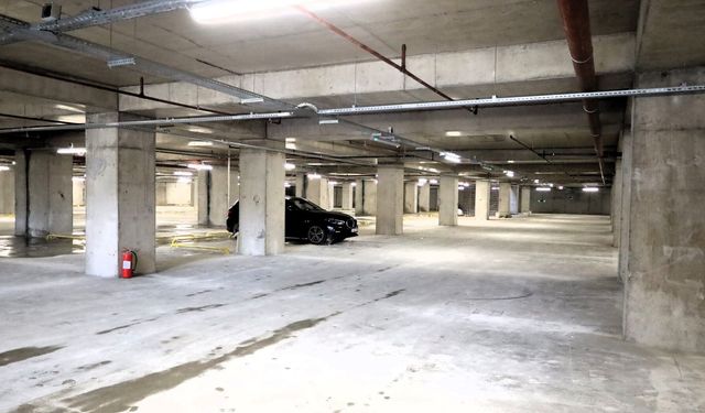 Otoparkın İlk Katı Hizmete Alındı