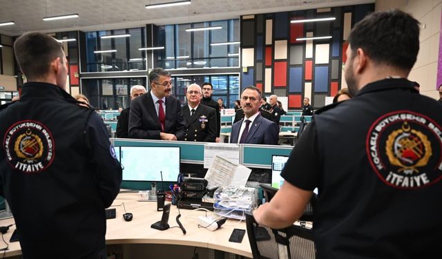 Bakan Yardımcısı Çelik'ten bayramda görev başındaki personele ziyaret