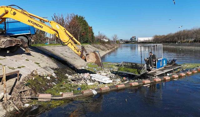 Kocaeli'de 12 metreküp atık denize ulaşmadan toplandı