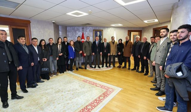 Başkan Büyükakın’a Ziyaretçi Akını