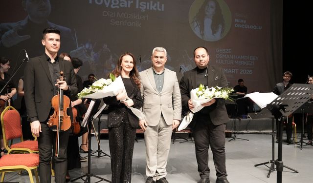 Dizi Müzikleri Senfonik Yorumla Gebzelileri Mest Etti