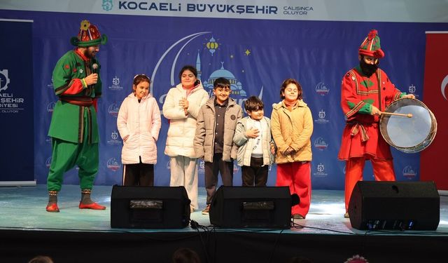 Her Gün Farklı Eğlence, Her Gün Ayrı Mutluluk