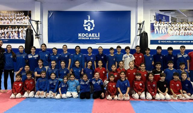 İki Dost Kulübün Karatecilerinden Ortak Antrenman