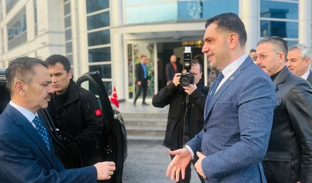 Kocaeli Protokolü Final Okulları Ve Elazığlılar Derneği’nin İftarında Buluştu