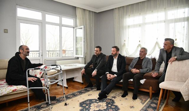 Başkanı Özlü'den hastalara moral ziyareti