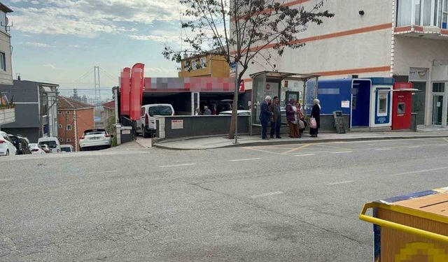 İstanbul'daki saldırıda kullanılan kiralık aracın izi kamerada