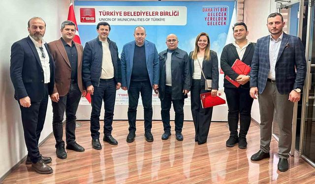 Körfez Belediyesi'nin projeleri Türkiye'ye örnek oldu