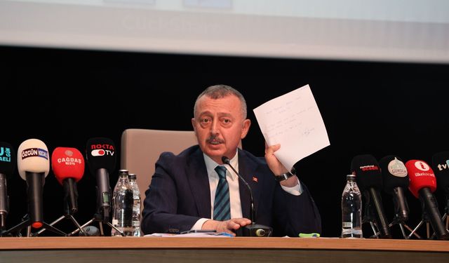 Başkan Büyükakın, “19 Mayıs’a Saygısızlık” Dedi, Müdahale Etti