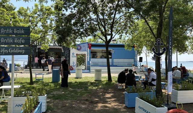 'Antik Balık' Üçüncü Şubesini İzmit Sahilinde Açtı