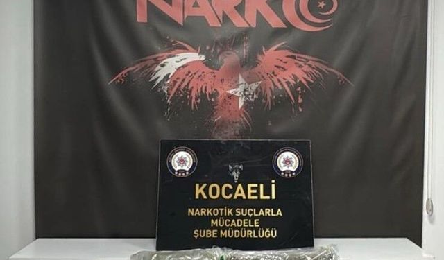 Araçta 2 Kilo Uyuşturucu Ele Geçirildi: Sürücü Tutuklandı