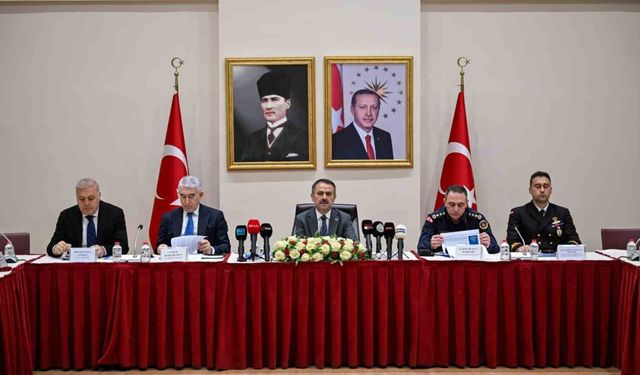Kocaeli'de bir ayda 77 bin sürücüye trafik cezası kesildi