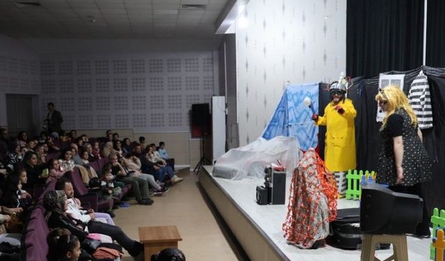 Kartepe’de Minikler "Çılgın Mucit Amca" ile Bilim Yolculuğuna Çıktı