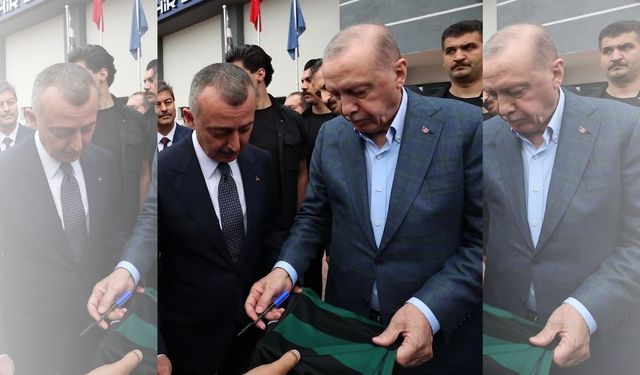 Cumhurbaşkanı Erdoğan'dan Kocaelispor Müzesi'ne imzalı forma