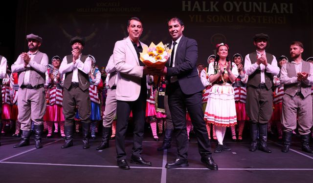 Maarif Orkestrası ve Halk Dansları Yıl Sonu Gösterisi Büyük Beğeni TopladI