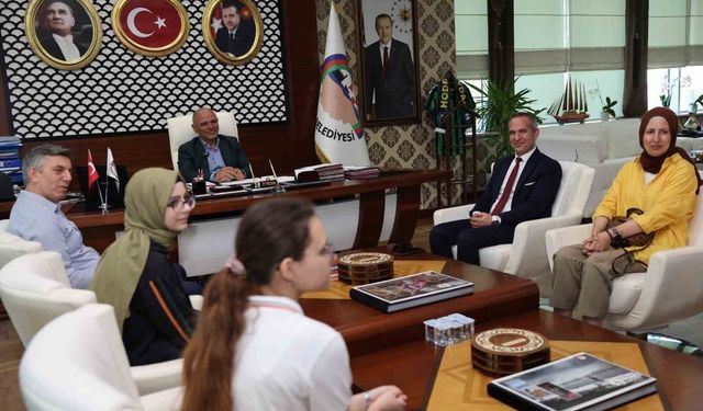 Söğüt: 'Eğitim alanında sunduğumuz destekleri artırarak sürdüreceğiz'