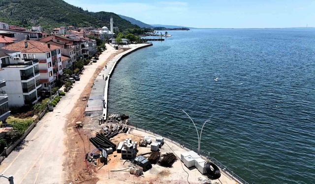 Ulaşlı'ya 460 metrelik dalgakıran