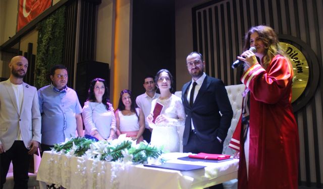 Mutluluğa Evet Dediler