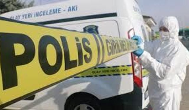 Çocuk Parkında Kendini Astı