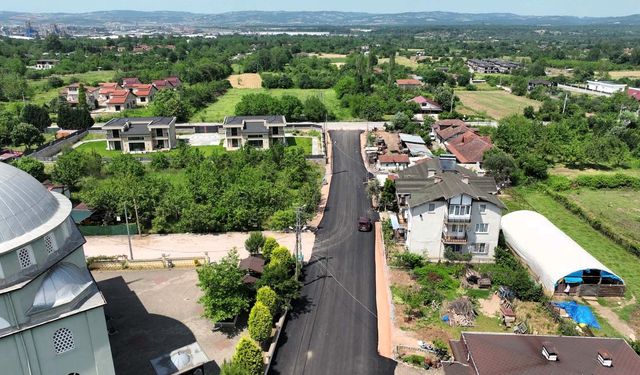 Kartepe’de 3 Mahallenin Yolları Yenileniyor