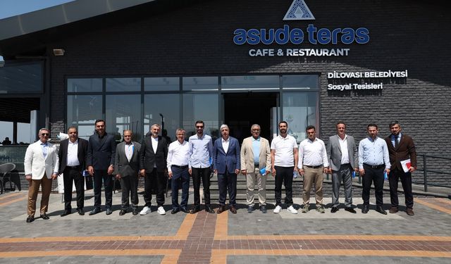 Başkan Ömeroğlu: "Muhtarlarımız Yol Arkadaşlarımızdır"