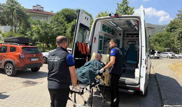 90 personel ve 28 ambulansla 7 gün 24 saat hasta nakil hizmeti